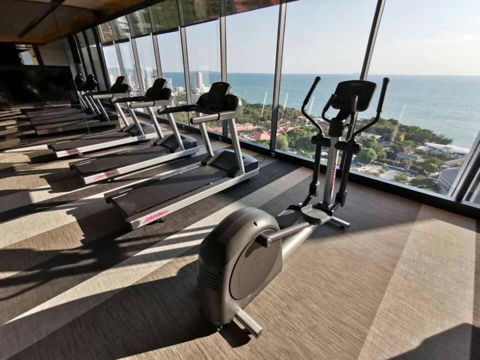 פאטאיה The Andromeda Condominium Seaview מראה חיצוני תמונה