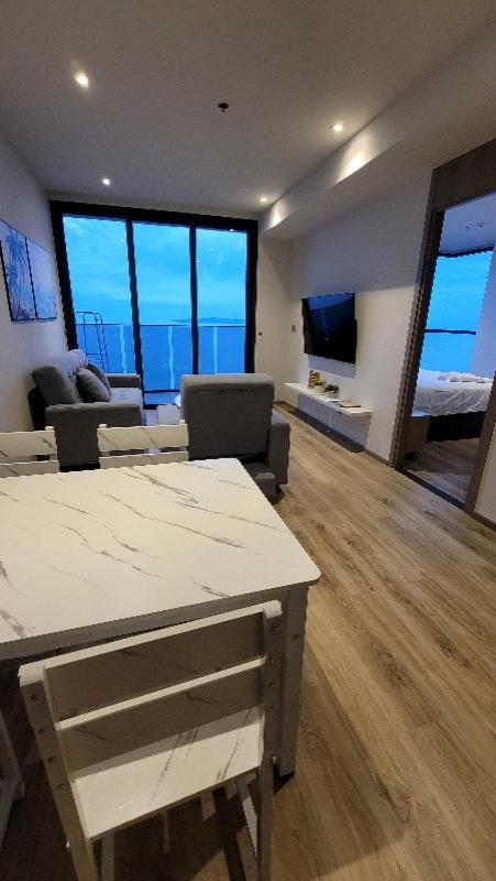 פאטאיה The Andromeda Condominium Seaview חדר תמונה