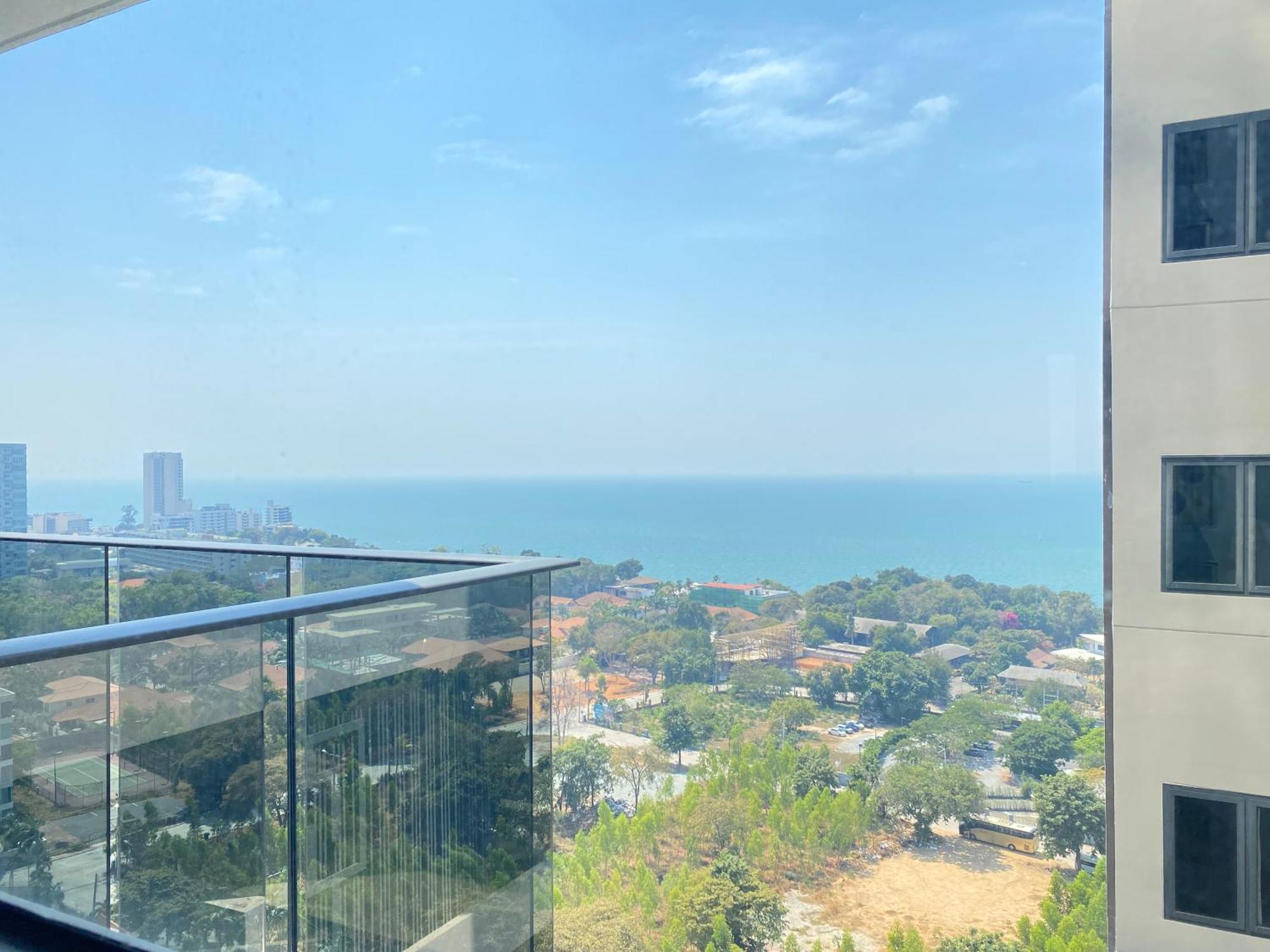 פאטאיה The Andromeda Condominium Seaview מראה חיצוני תמונה