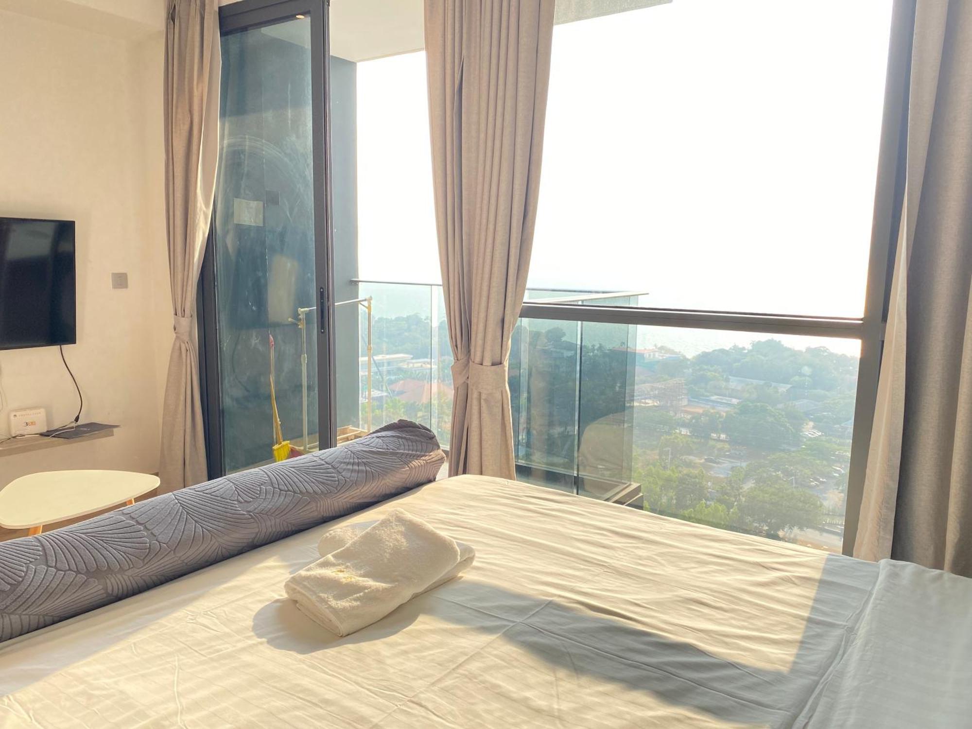 פאטאיה The Andromeda Condominium Seaview מראה חיצוני תמונה